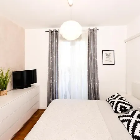 A&M Cavtat Family Apartment - 3 Bedrooms And Free Parking Exterior photo