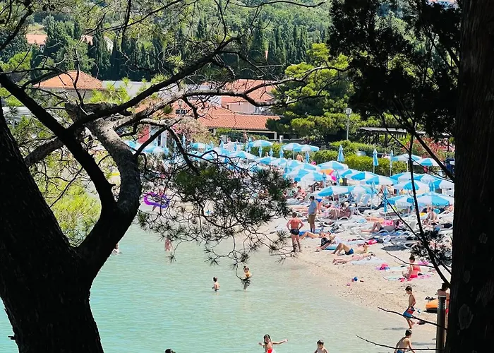 A&M Cavtat Family Apartment - 3 Bedrooms And Free Parking